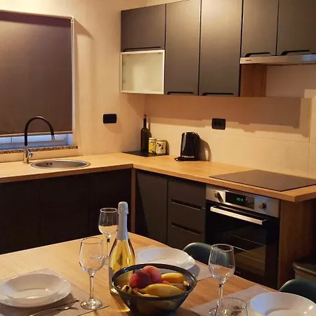 Casa vacanze House Zara, *